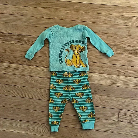 Disney Pajamas Brave Little Cub Pajama Set Poshmark